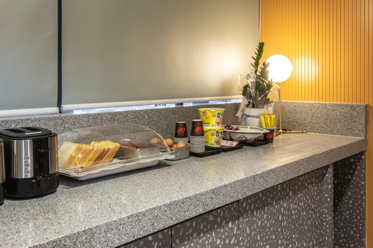 Brown Dot Gijang Yeonhwari Hotel Пусан Екстериор снимка