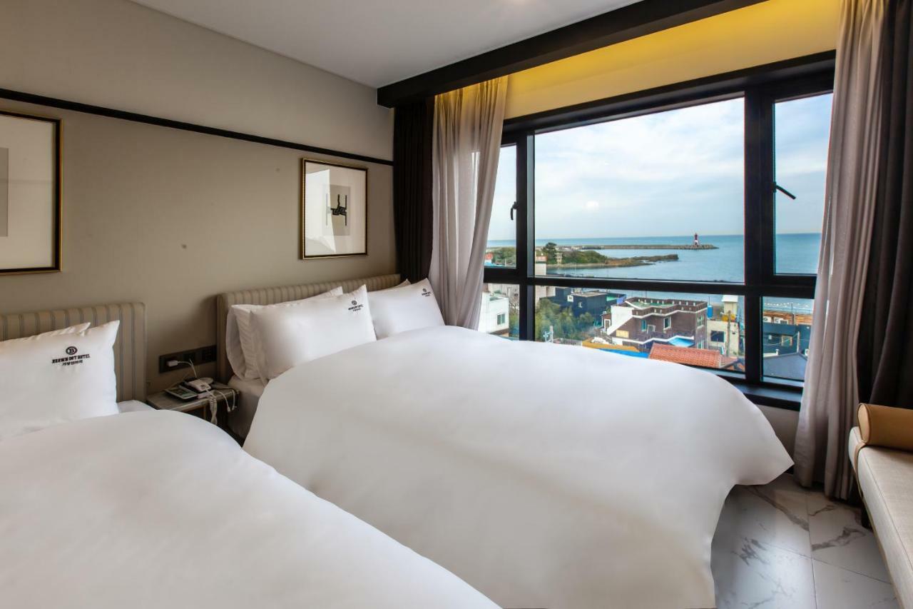 Brown Dot Gijang Yeonhwari Hotel Пусан Екстериор снимка