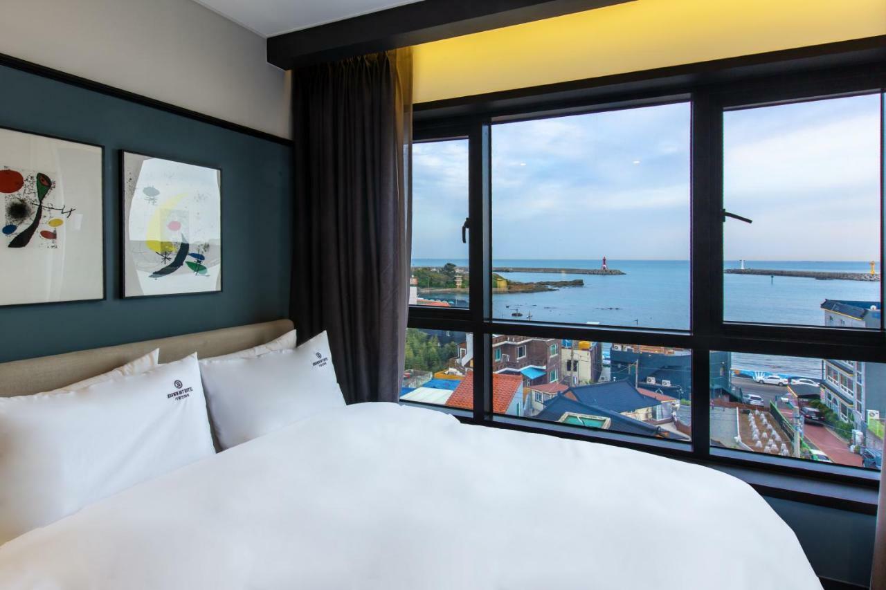 Brown Dot Gijang Yeonhwari Hotel Пусан Екстериор снимка