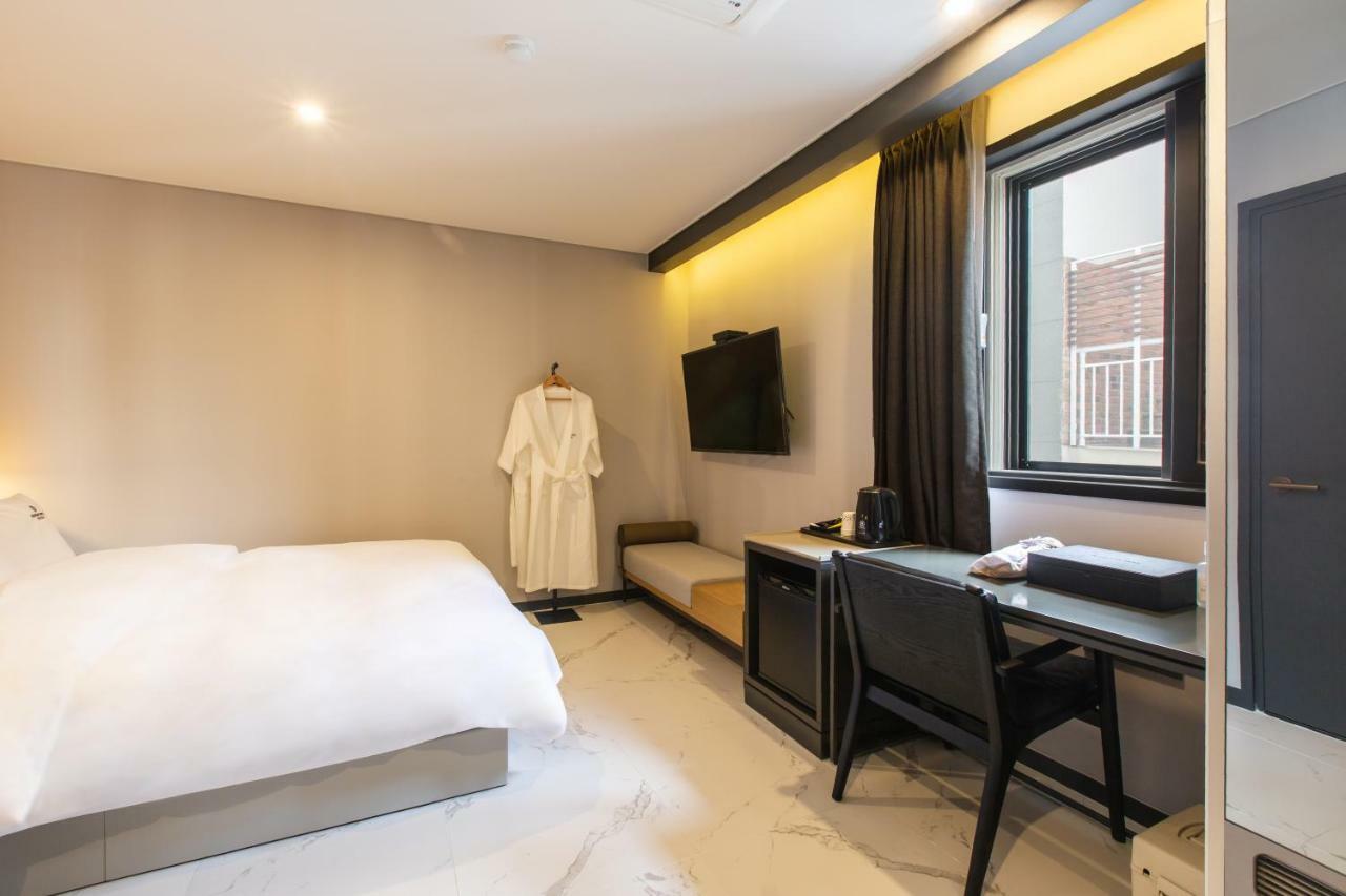 Brown Dot Gijang Yeonhwari Hotel Пусан Екстериор снимка