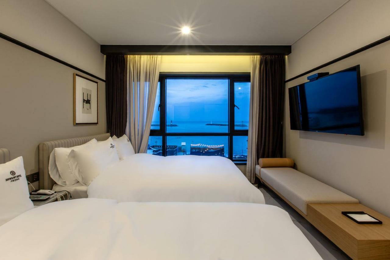 Brown Dot Gijang Yeonhwari Hotel Пусан Екстериор снимка