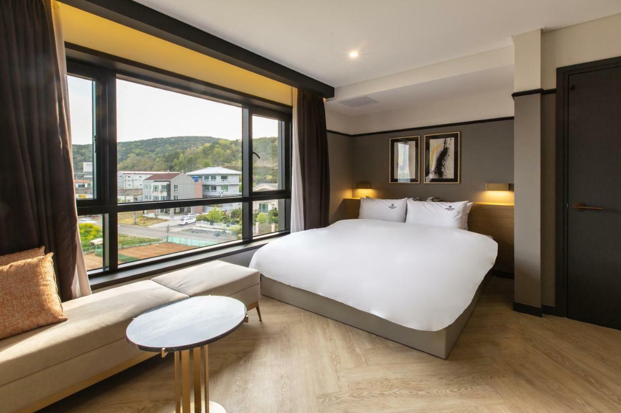 Brown Dot Gijang Yeonhwari Hotel Пусан Екстериор снимка