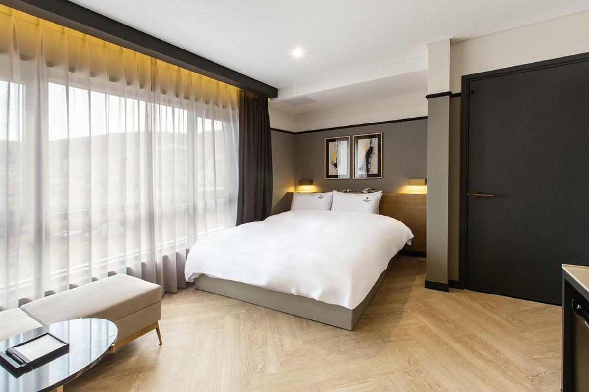 Brown Dot Gijang Yeonhwari Hotel Пусан Екстериор снимка